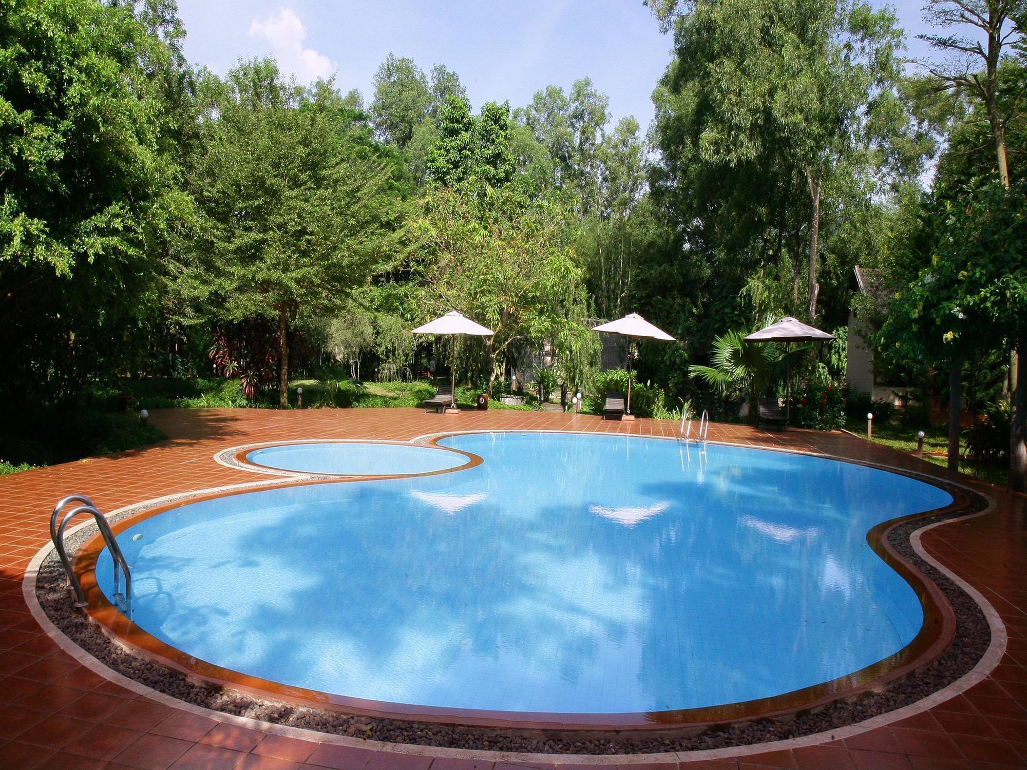 Lotus Phu My Resort Vung Tau Exterior photo